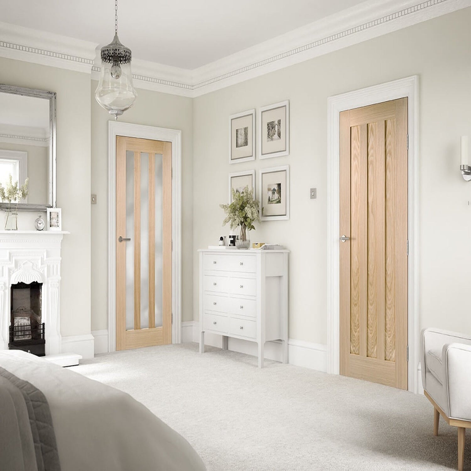 Idaho Three Panel Oak Door - Lifestyle Image 1