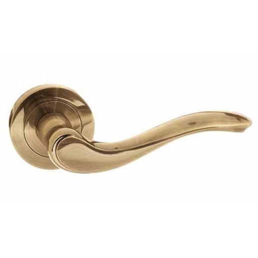 Warwick Lever On Round Rose - Main Product Image