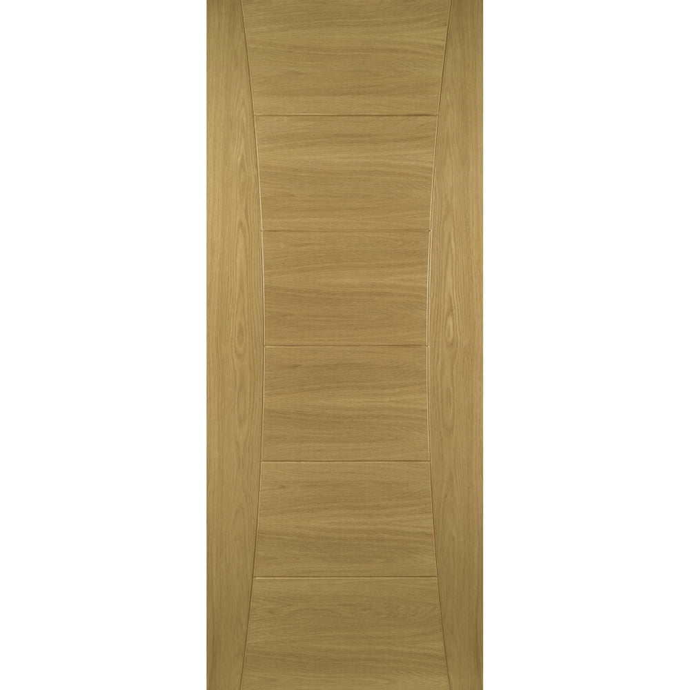 Product Deanta Pamplona prefinished oak door on white background