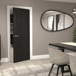 Fontaine Black Lifestyle Image opened ajar