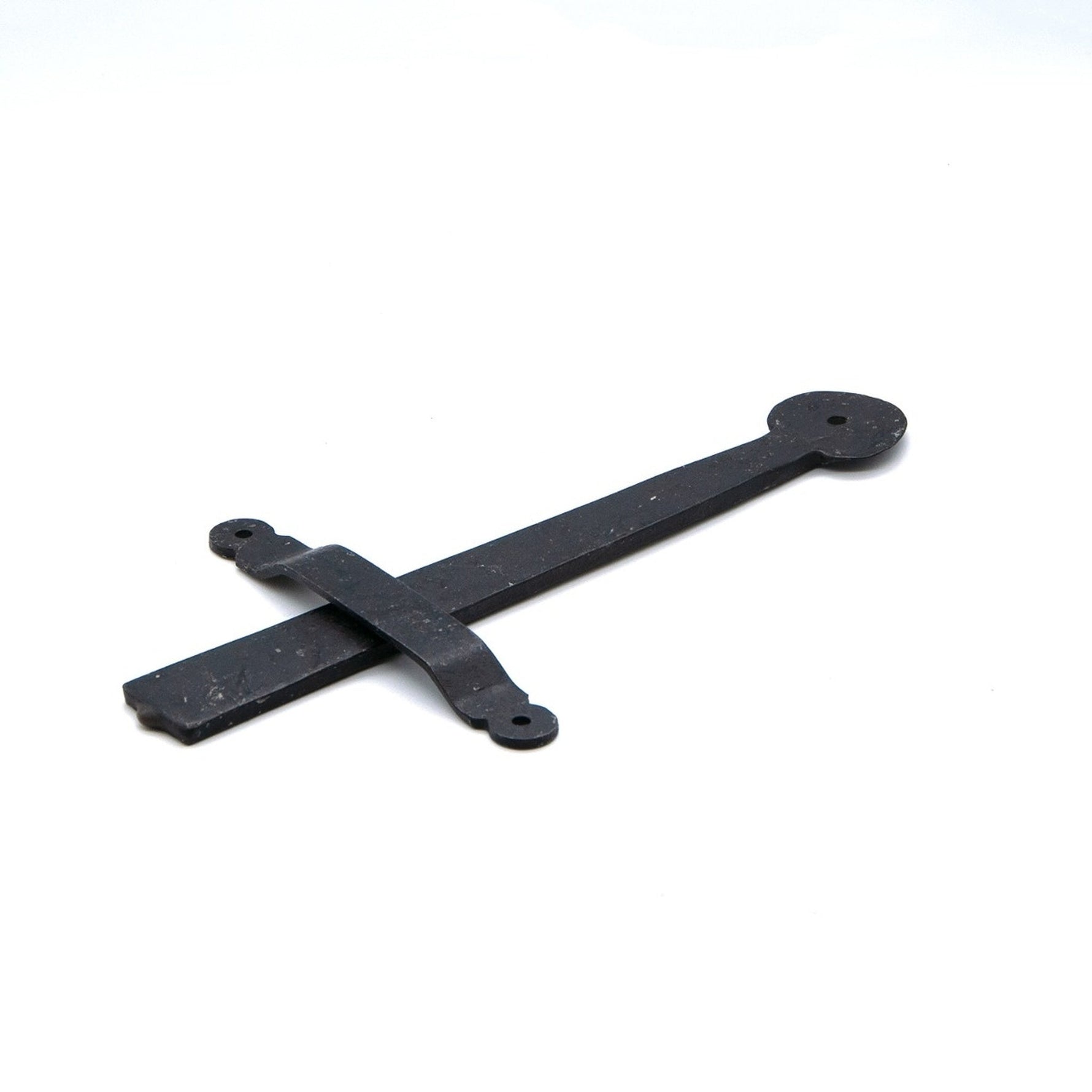 Hand Forged Suffolk Latch Set - Lifestyle Image 3