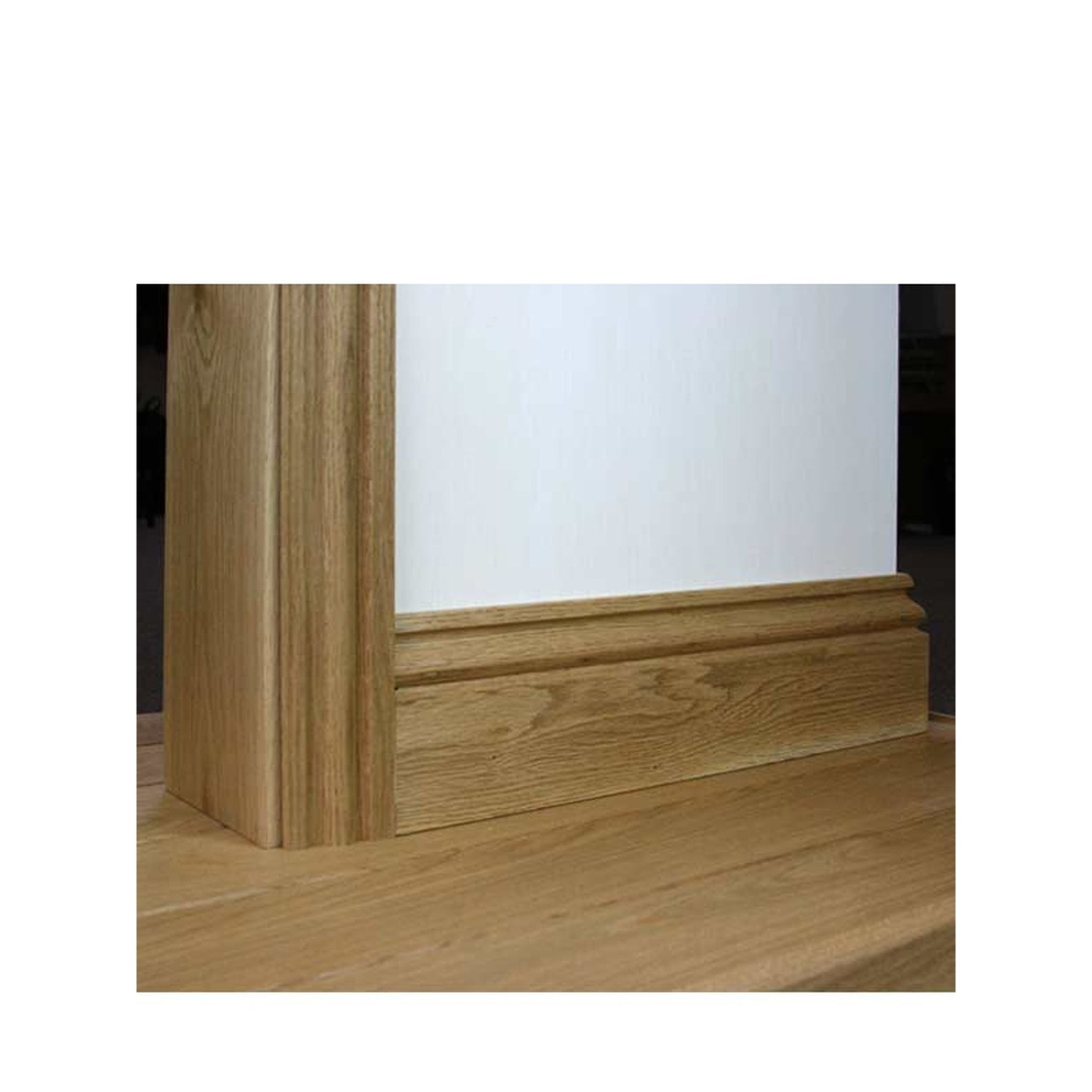 Solid Oak Ogee Architrave - Lifestyle Image 4
