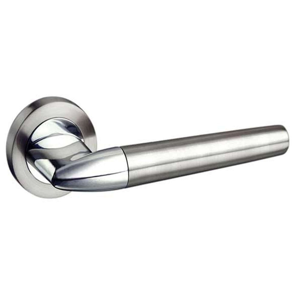 Product Toulon door lever on white background