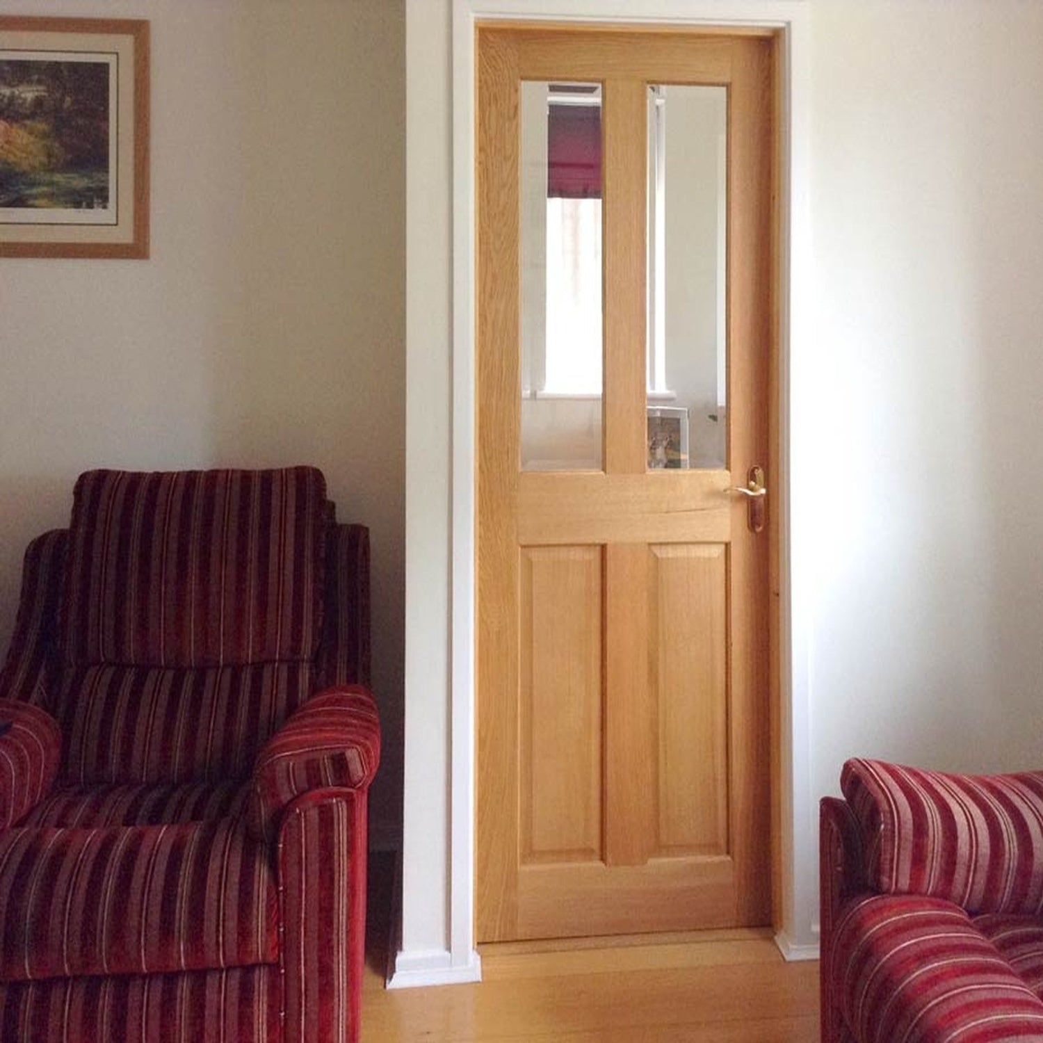 Victorian 4 Panel Glazed Veneer Oak Door - Lifestyle Image 1